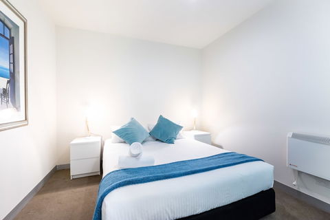 Raphael, 2BDR Carlton Apartment - Port Augusta Accommodation 1