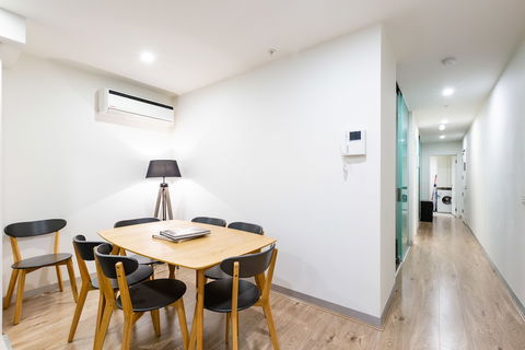 Raphael, 2BDR Carlton Apartment - Port Augusta Accommodation 6
