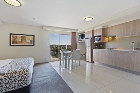 CBD Luxury Accommodation - Port Augusta Accommodation 2