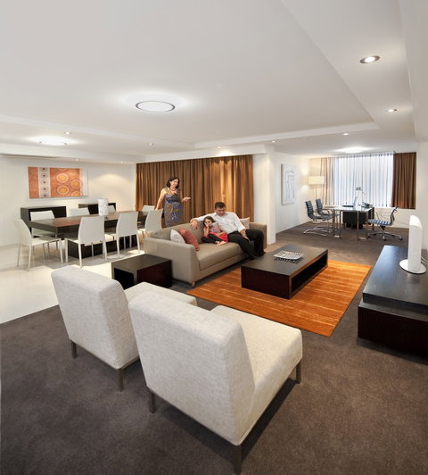 CBD Luxury Accommodation - Port Augusta Accommodation 6