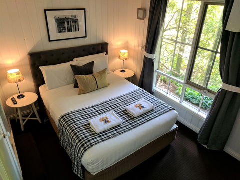 Annie Roe's Luxury Bed & Breakfast - Port Augusta Accommodation 3