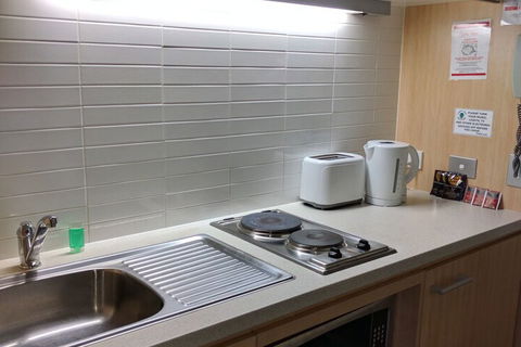 RMIT Village House - Port Augusta Accommodation 2
