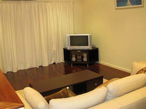 Halls Gap Escape - Port Augusta Accommodation 0
