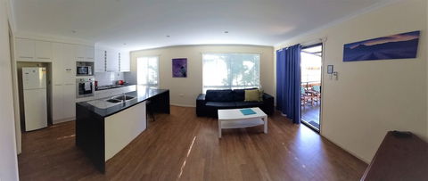 Emerald Motel Apartments - Port Augusta Accommodation 3