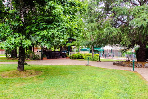 Silver Birches Holiday Unit 7 - Port Augusta Accommodation 3