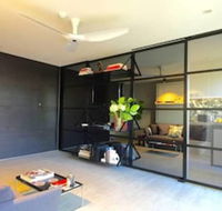 Meticulously Designed Sydney Aptmnt - Port Augusta Accommodation