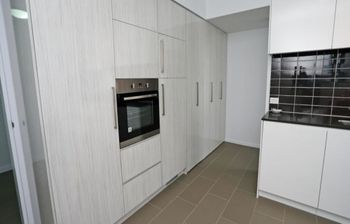 Under The Townsville Sun (694I) - Port Augusta Accommodation 3