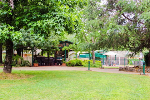 Silver Birches Holiday Unit 4 - Port Augusta Accommodation 6