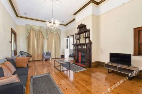 Rose Garden Spacious Family Home Near CBD - Port Augusta Accommodation 1