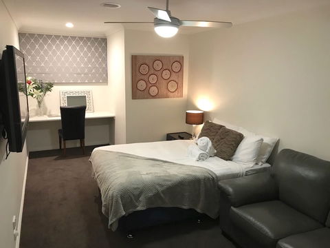 Rosanna Mansion - Port Augusta Accommodation 5