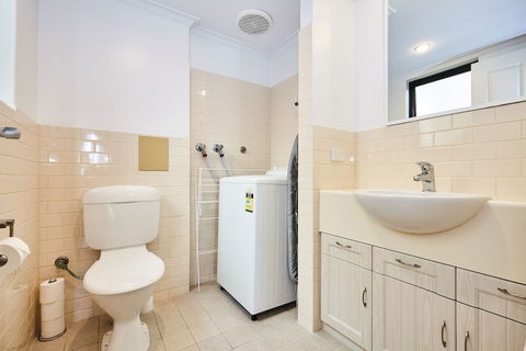 Fremantle Townhouse Unit 5 - Port Augusta Accommodation 6