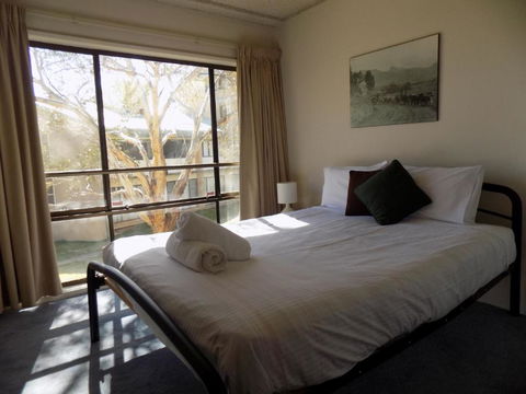 Kirwan Apartments 27 - Port Augusta Accommodation 2