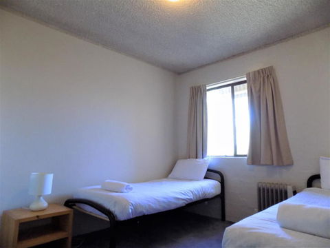 Kirwan Apartments 27 - Port Augusta Accommodation 5