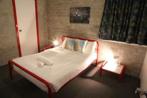 Tanderra 4 - Port Augusta Accommodation 2