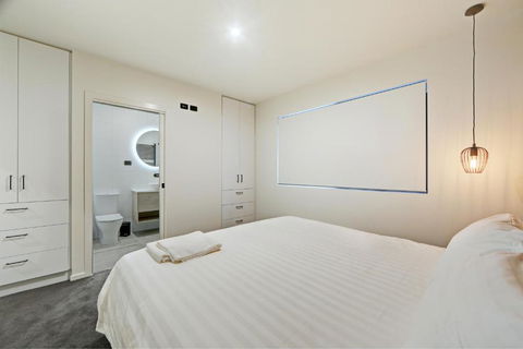 Snow Ski Apartments 32 - Port Augusta Accommodation 6