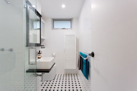 The Original Fremantle Apartment - Port Augusta Accommodation 4