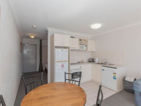 Horizons 417 / 10 Kosciuszko Road - Port Augusta Accommodation 6