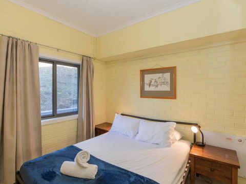 Summit 10 / 35 Clyde Street - Port Augusta Accommodation 2