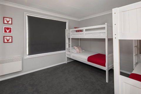 Petersdorf 1 - Port Augusta Accommodation 1