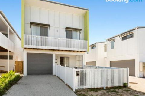 SEASIDE By THE BEACH - Port Augusta Accommodation 3