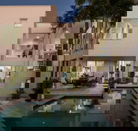 Sunshine Coast White House - Port Augusta Accommodation
