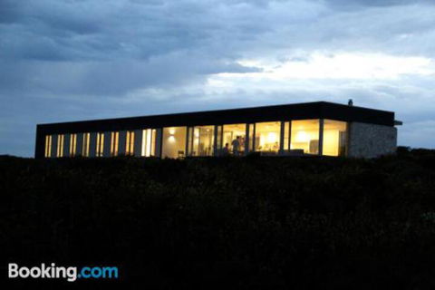 DEstrees Bay Beach House - Port Augusta Accommodation 0