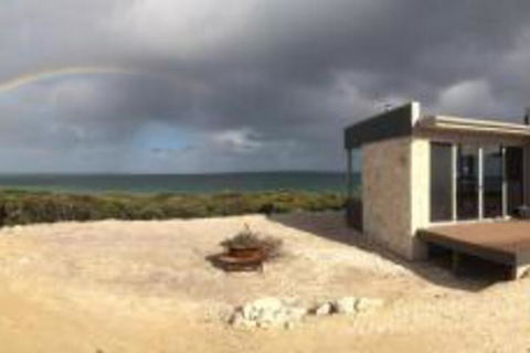 DEstrees Bay Beach House - Port Augusta Accommodation 1
