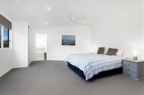 Coastal Retreat - Port Augusta Accommodation 2