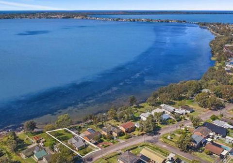 Convenient Location Close To Tuggerah Lake - Port Augusta Accommodation 3