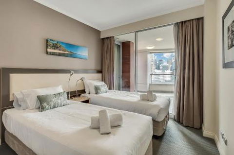DREAM HARBOUR VIEW 2 BRM / GYM POOL & PARKING - Port Augusta Accommodation 3