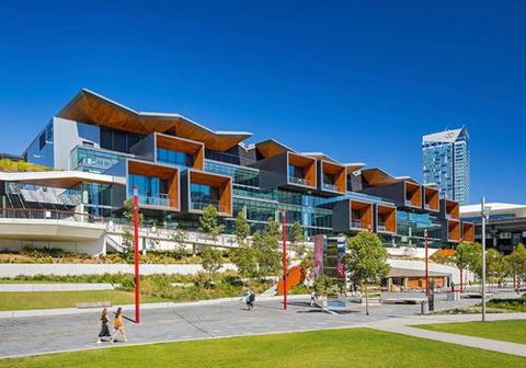 DREAM HARBOUR VIEW 2 BRM / GYM POOL & PARKING - Port Augusta Accommodation 6