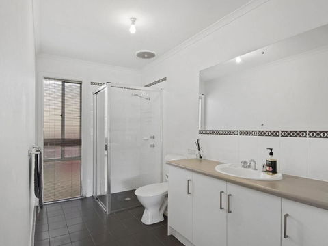 Beach Fun 11 Broadbeach Drive - Port Augusta Accommodation 5