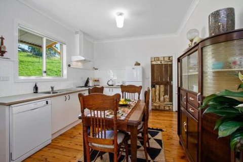 WOOLWAY - Port Augusta Accommodation 3