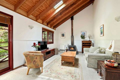 Mountain Den - Port Augusta Accommodation 2