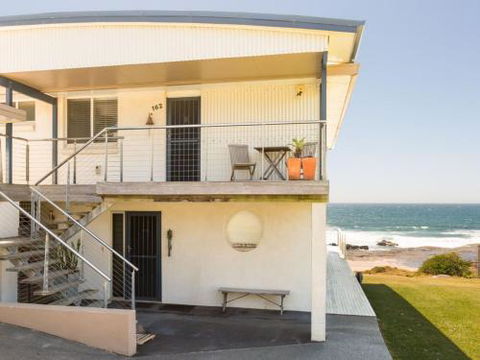 PENZANCE Gerroa Beachfront To Shelley Beach & 4pm Check Out Sundays - Port Augusta Accommodation 5