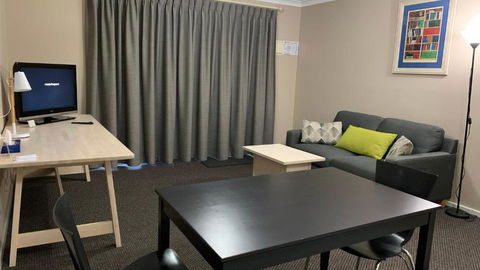 Grandis 35 - Port Augusta Accommodation 4