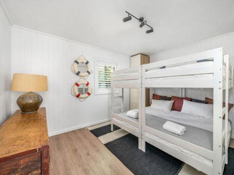 Akora At Hyams 4pm Check Out Sundays - Port Augusta Accommodation 2