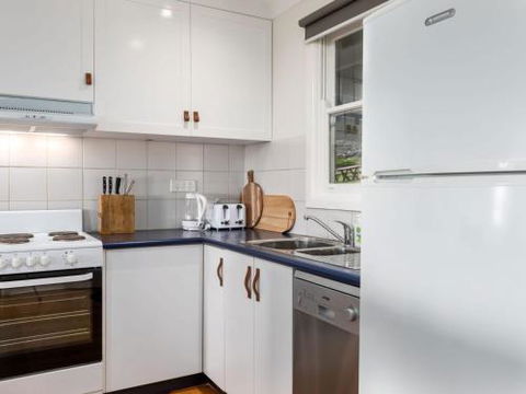 SEAWAYS Gerroa 4pm Check Out On Sunday - Port Augusta Accommodation 2