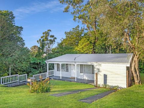 MOBYS At HYAMS Hyams Beach 4pm Check Out Sundays - Port Augusta Accommodation 1