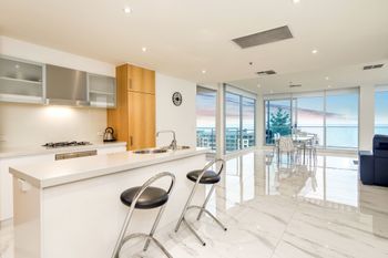 Penthouse Liberty Towers - Port Augusta Accommodation 3