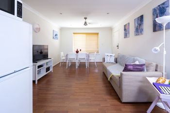 Selene Holiday Apartment AtWest Beach - Port Augusta Accommodation 2