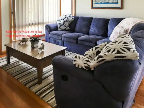 Rye Sleeps 10, Great Weekender - Port Augusta Accommodation 5