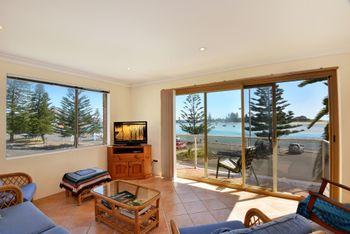 Parklea 5 - Port Augusta Accommodation 0