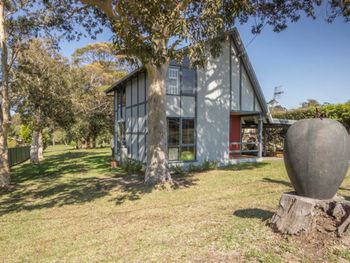 The 5th Green - Port Augusta Accommodation 4