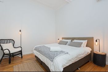 Spacious One Bedroom Heart Of Potts Point H333 - Port Augusta Accommodation 4
