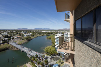 Holiday Inn Townsville - Port Augusta Accommodation 3