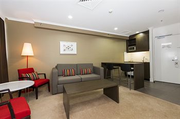 Holiday Inn Townsville - Port Augusta Accommodation 1