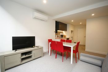 Next To Victoria Market CBD - Port Augusta Accommodation 0