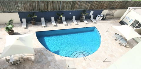 Sea Breeze Luxury Holiday Apartment Accommodation - Port Augusta Accommodation 2
