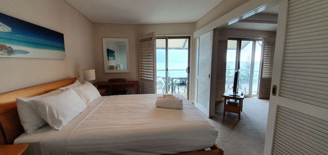 Sea Breeze Luxury Holiday Apartment Accommodation - Port Augusta Accommodation 5